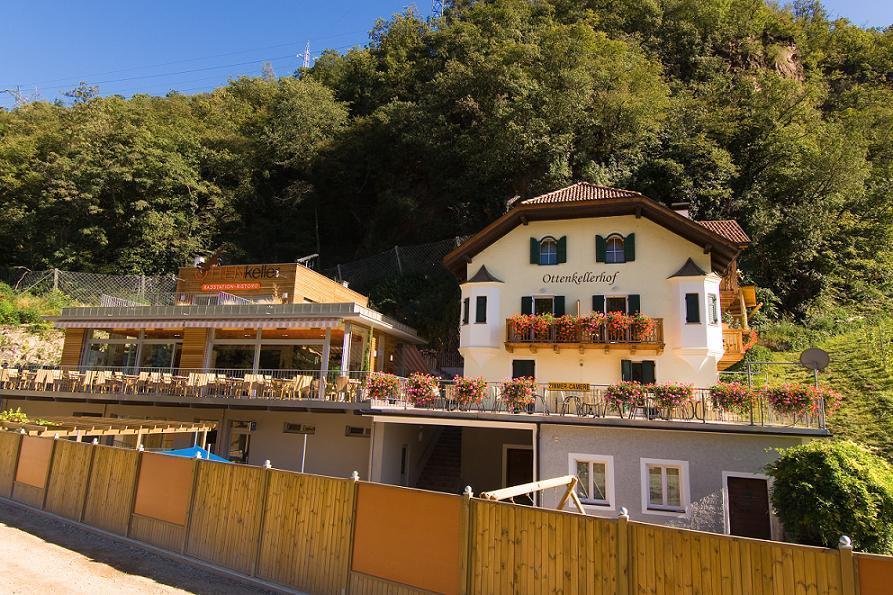 Ottenkellerhof Bolzano Exteriör bild